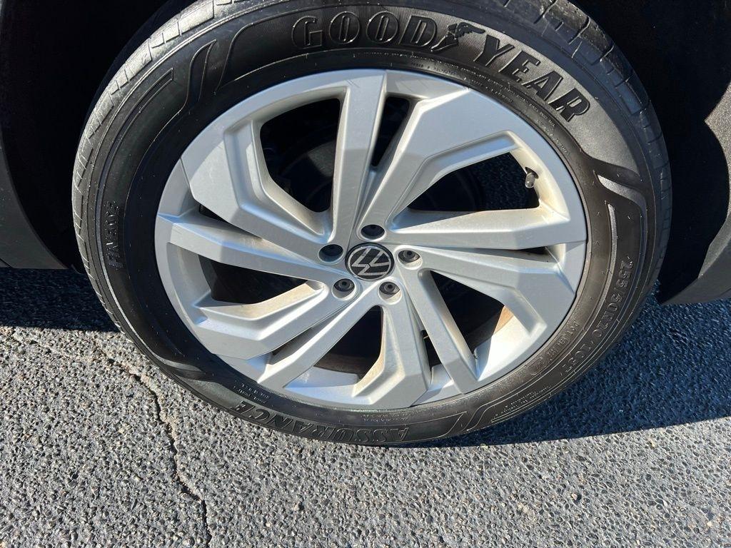 Volkswagen Atlas V6 SE w/Technology 4MOTION 2023