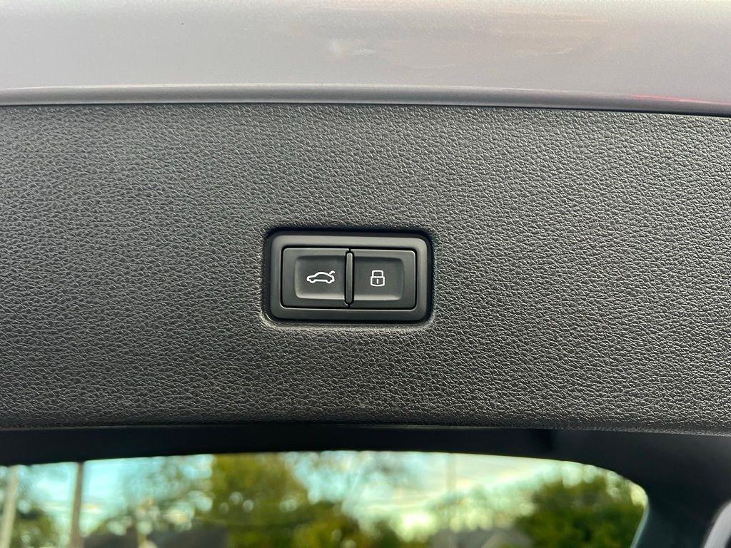 Audi Q8 3.0 TFSI Premium Plus quattro 2022