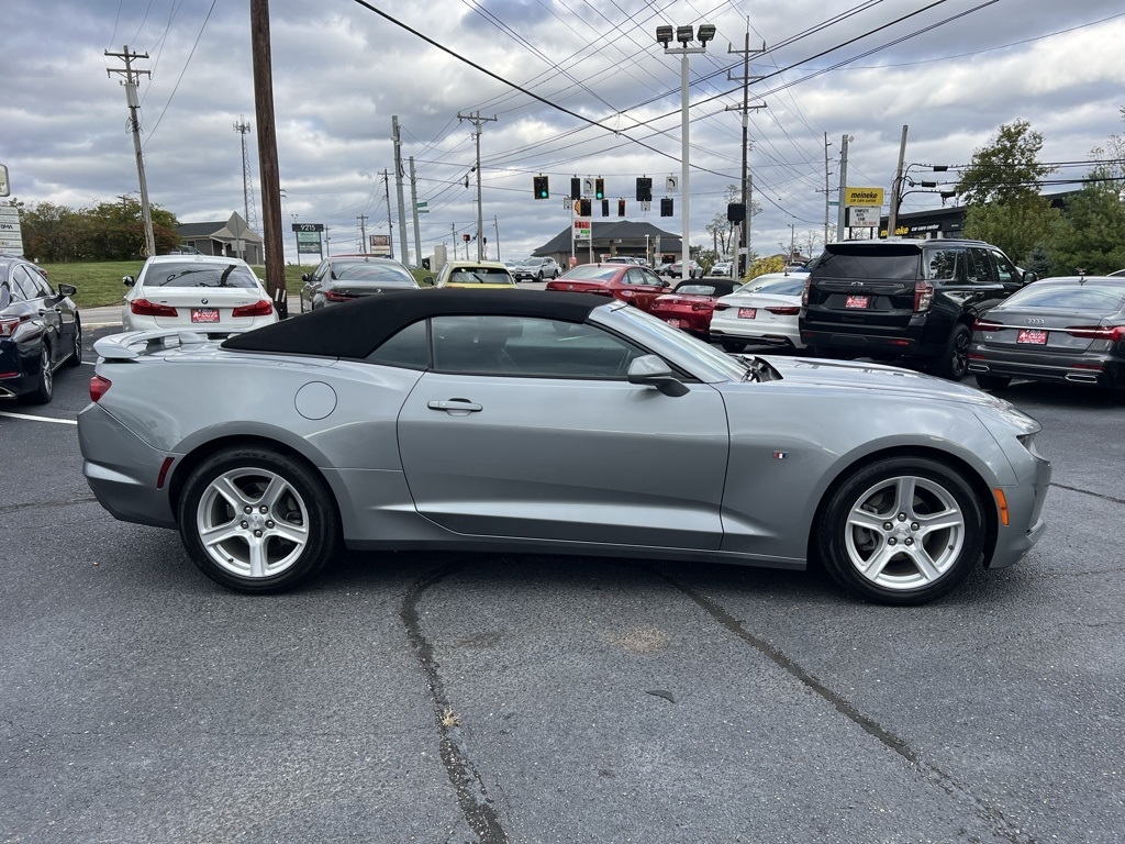 Chevrolet Camaro 1LT Convertible 8A 2023 Chevrolet Camaro 1LT Convertible 8A 2023