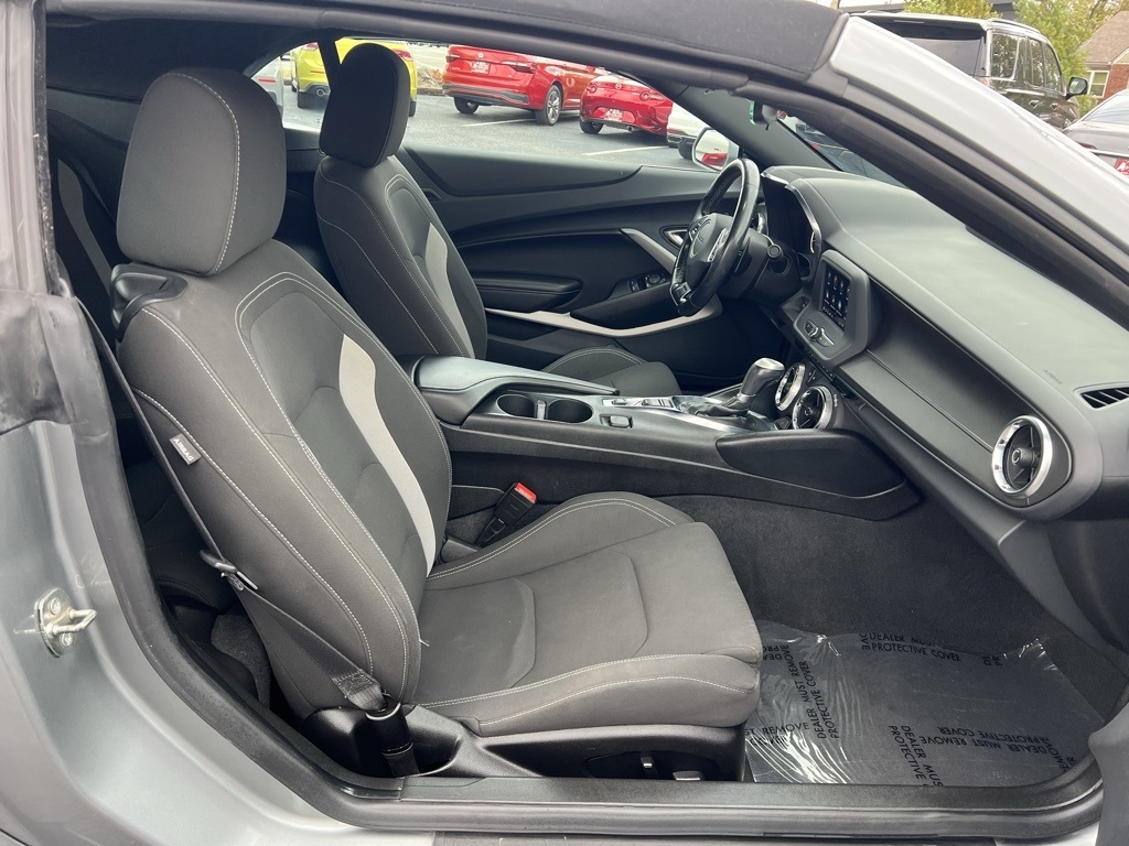 Chevrolet Camaro 1LT Convertible 8A 2023 Chevrolet Camaro 1LT Convertible 8A 2023