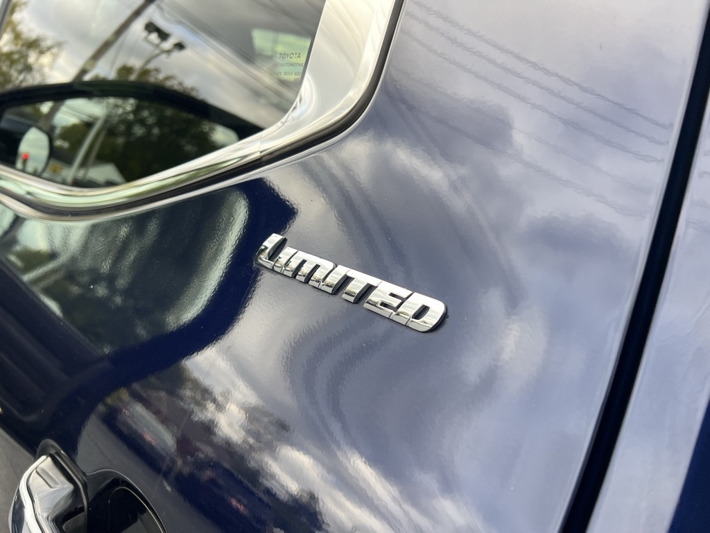 Toyota Tundra Limited CrewMax 4WD 2022 Toyota Tundra Limited CrewMax 4WD 2022