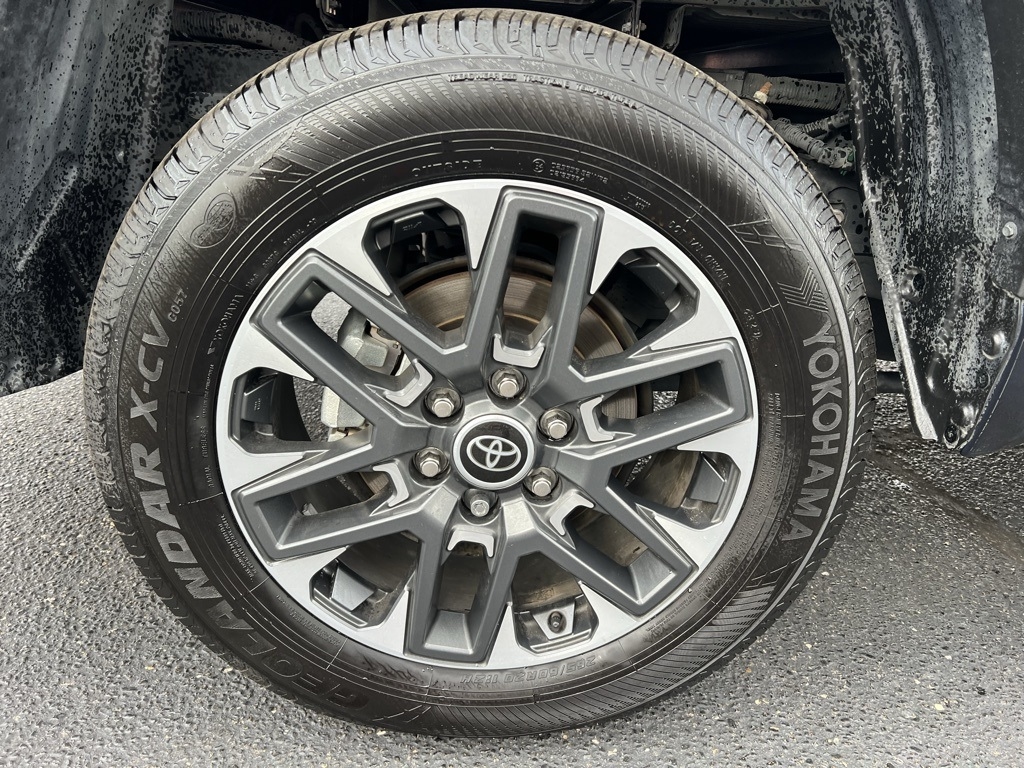 Toyota Tundra Limited CrewMax 4WD 2022 Toyota Tundra Limited CrewMax 4WD 2022