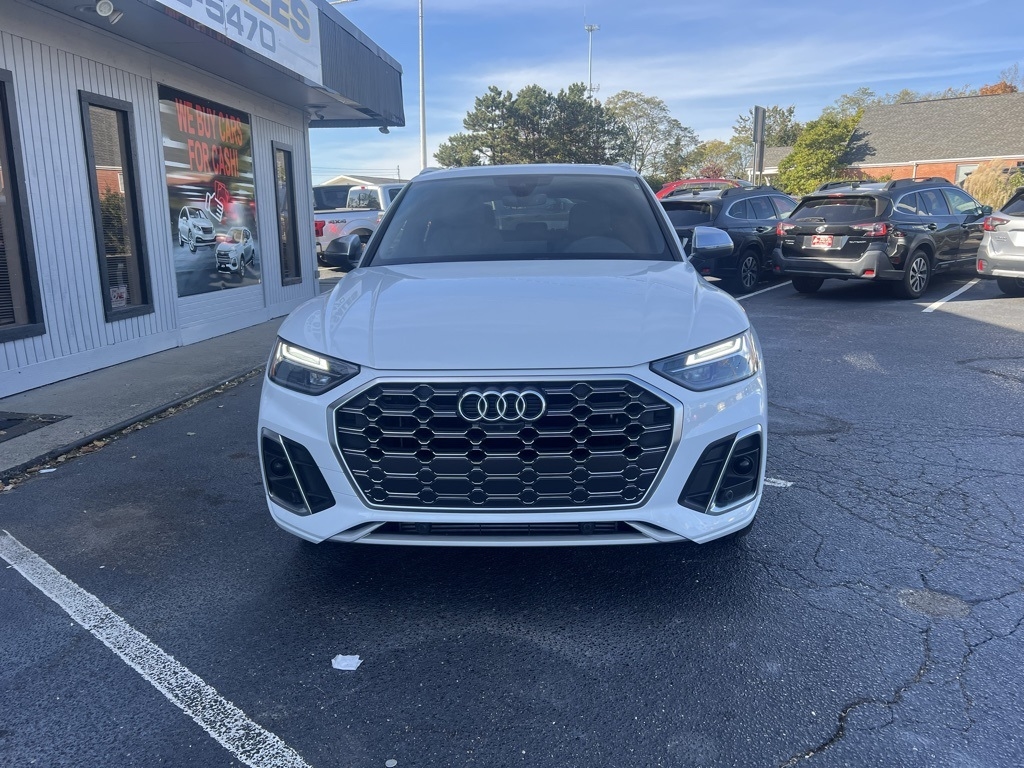 Audi SQ5 3.0T Premium Plus quattro 2022 Audi SQ5 3.0T Premium Plus quattro 2022
