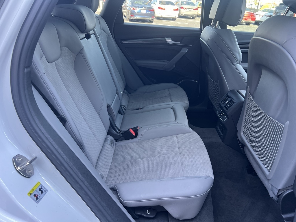 Audi SQ5 3.0T Premium Plus quattro 2022 Audi SQ5 3.0T Premium Plus quattro 2022
