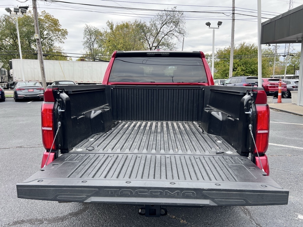 Toyota Tacoma SR5 Double Cab 4X4 V6 2024 Toyota Tacoma SR5 Double Cab 4X4 V6 2024