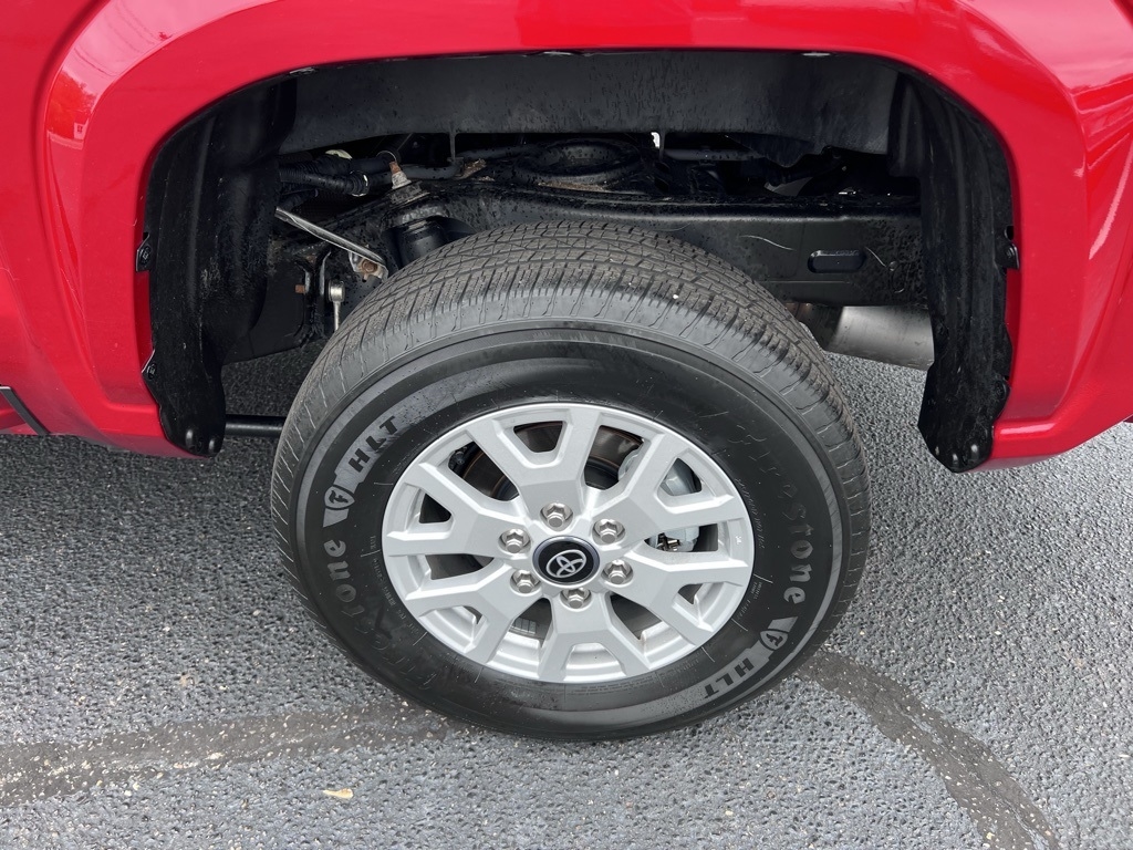 Toyota Tacoma SR5 Double Cab 4X4 V6 2024 Toyota Tacoma SR5 Double Cab 4X4 V6 2024