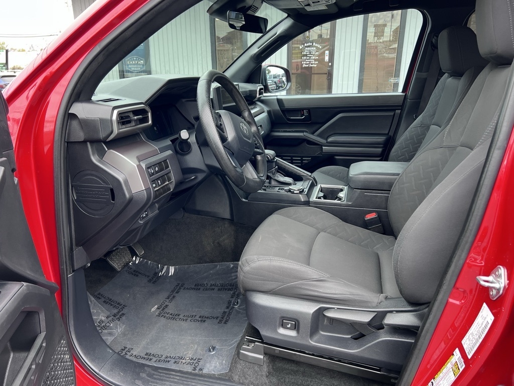 Toyota Tacoma SR5 Double Cab 4X4 V6 2024 Toyota Tacoma SR5 Double Cab 4X4 V6 2024