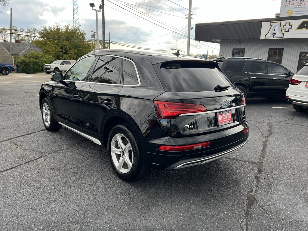 Audi Q5 2.0T Premium quattro 2023 Audi Q5 2.0T Premium quattro 2023