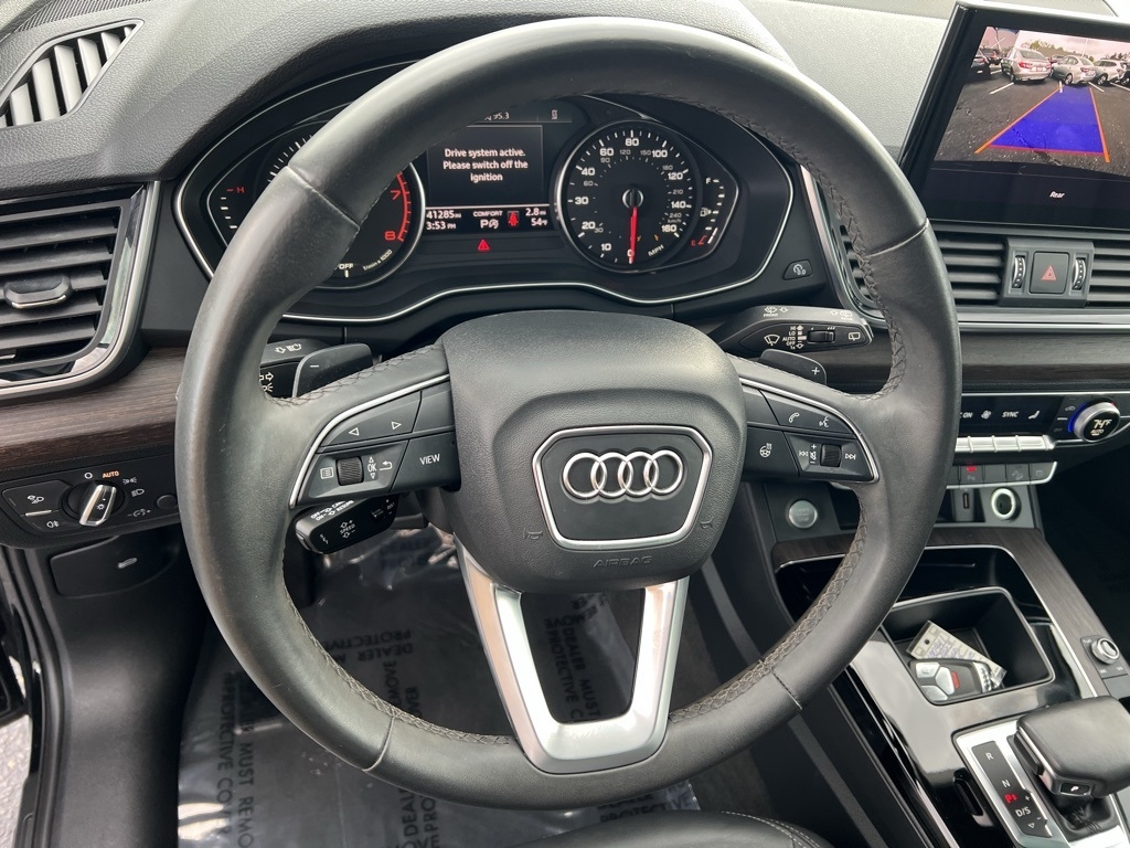 Audi Q5 2.0T Premium quattro 2023 Audi Q5 2.0T Premium quattro 2023