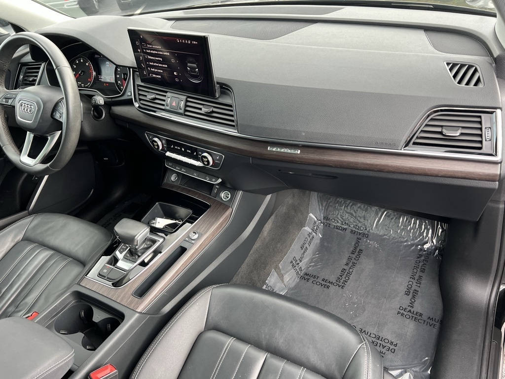 Audi Q5 2.0T Premium quattro 2023 Audi Q5 2.0T Premium quattro 2023