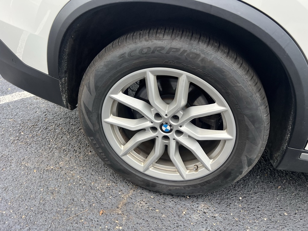 BMW X5 xDrive40i 2022