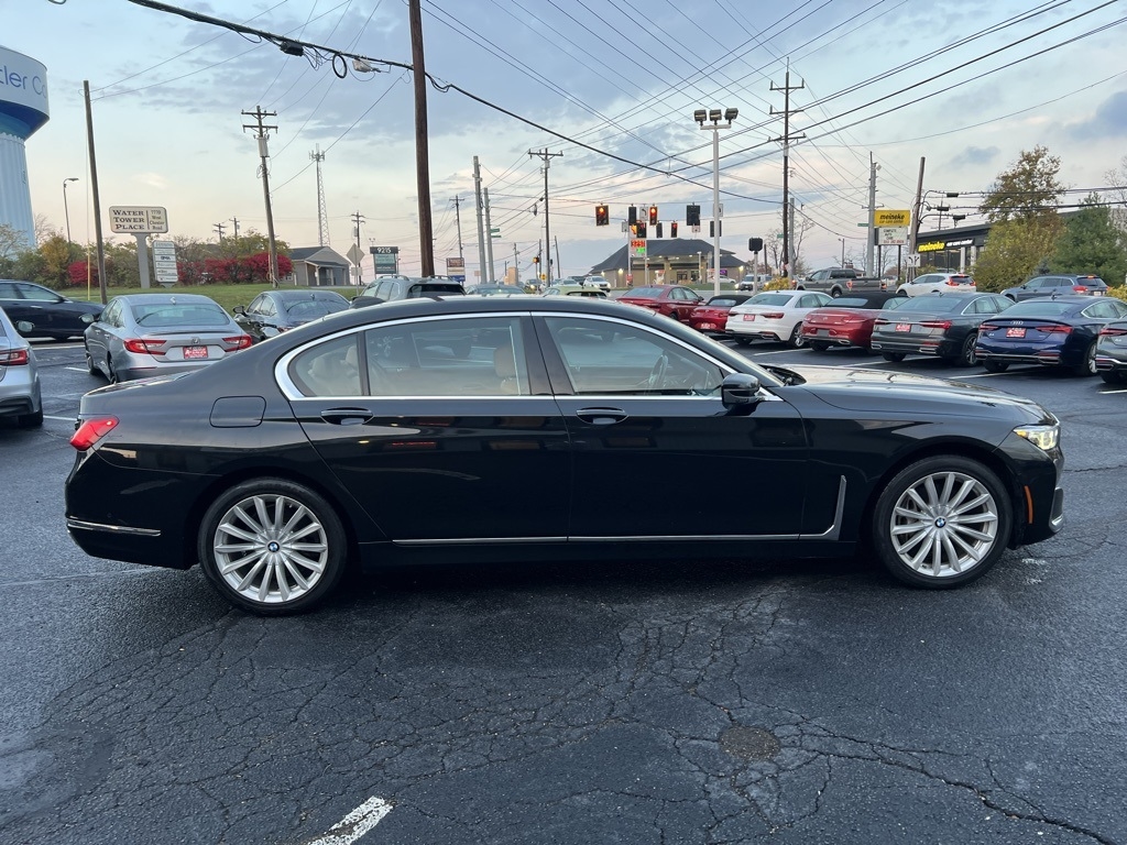BMW 7-Series 740i xDrive 2021