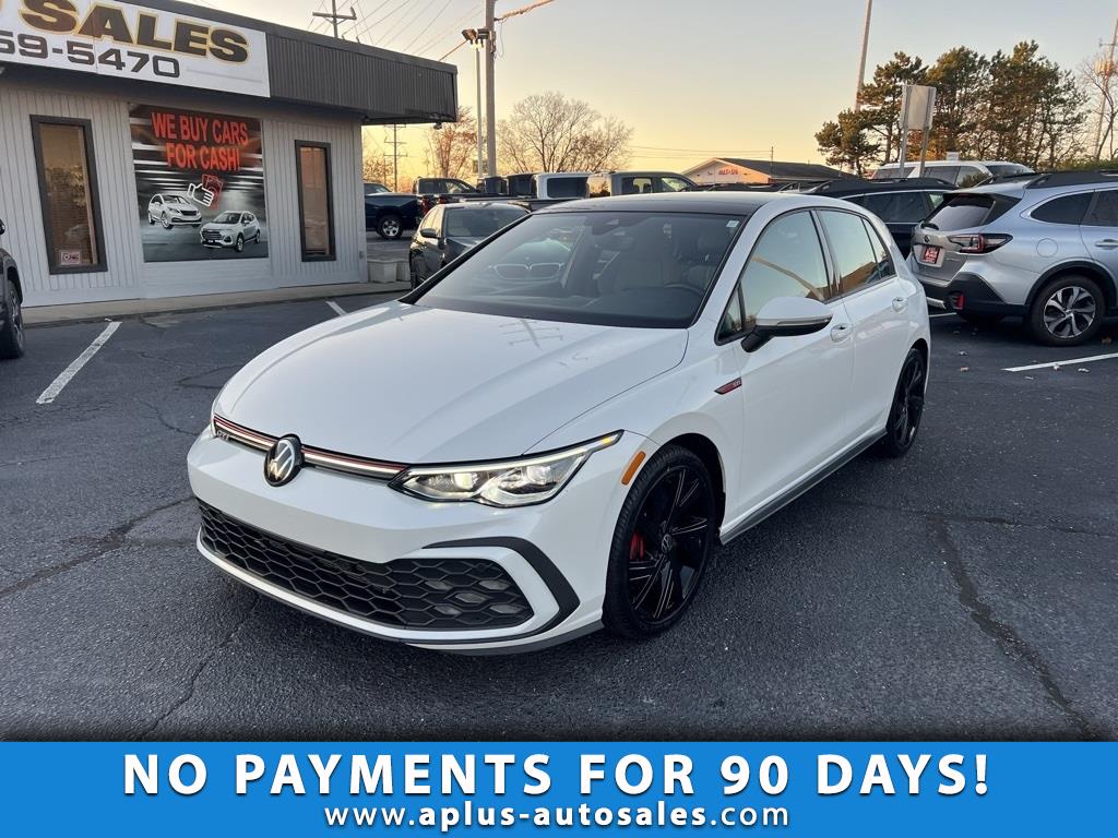 2022 Volkswagen Golf GTI SE w/Leather and Black Wheel Pkg.