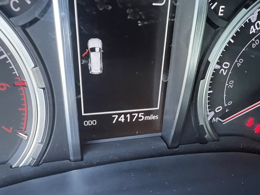 Toyota 4Runner Limited 4WD 2021