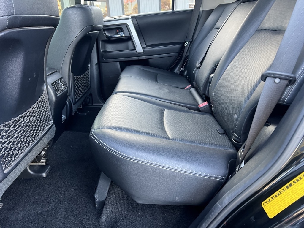 Toyota 4Runner Limited 4WD 2021