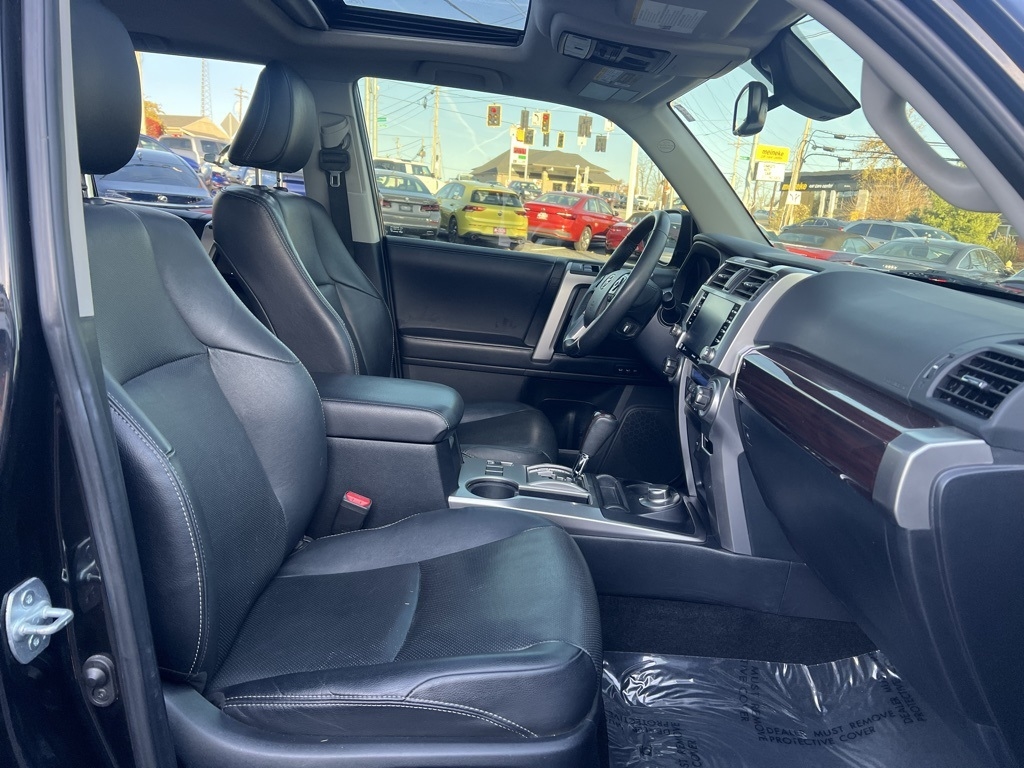 Toyota 4Runner Limited 4WD 2021