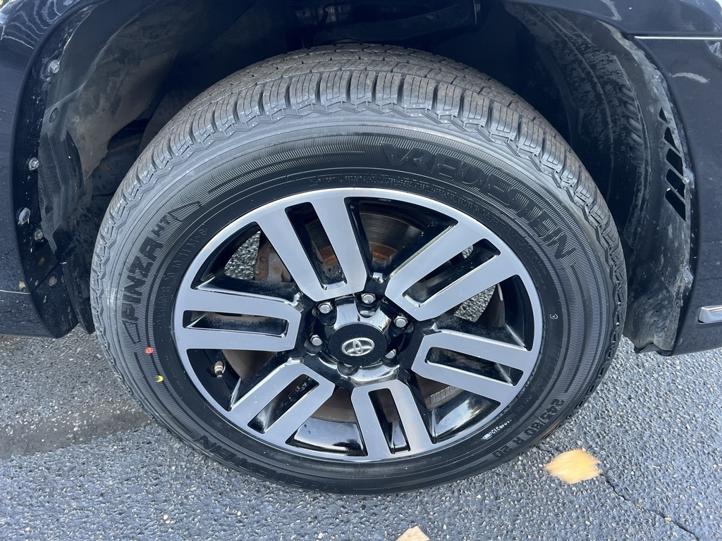 Toyota 4Runner Limited 4WD 2021