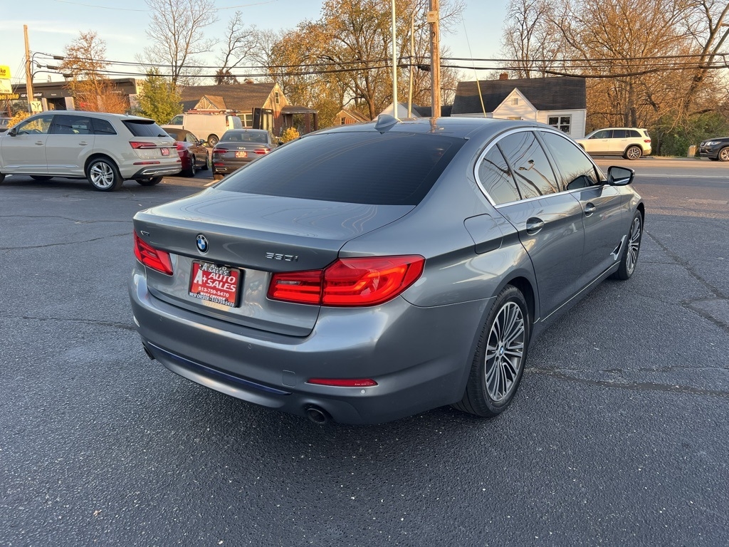 BMW 5-Series 530i xDrive 2019