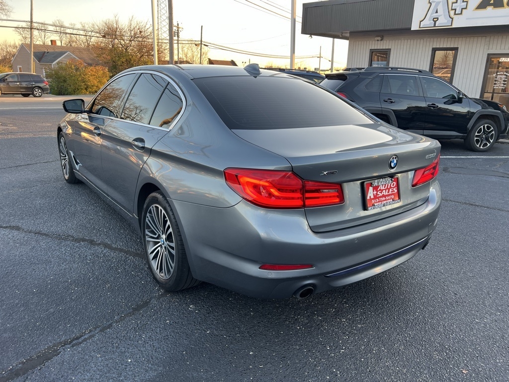 BMW 5-Series 530i xDrive 2019
