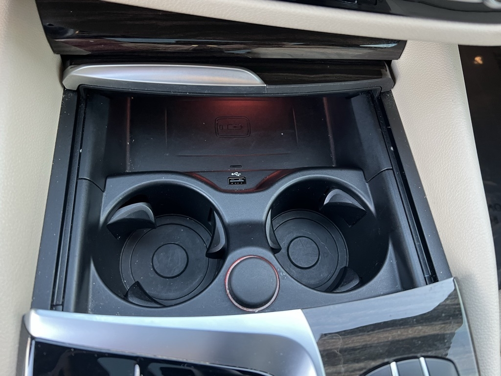 BMW 5-Series 530i xDrive 2019