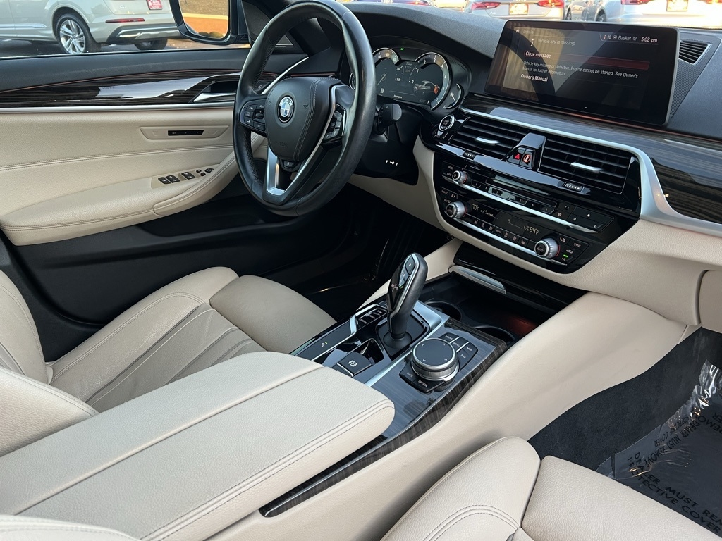 BMW 5-Series 530i xDrive 2019