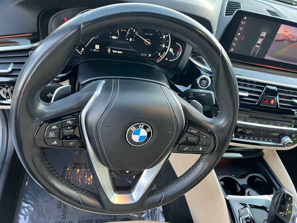 BMW 5-Series 530i xDrive 2019