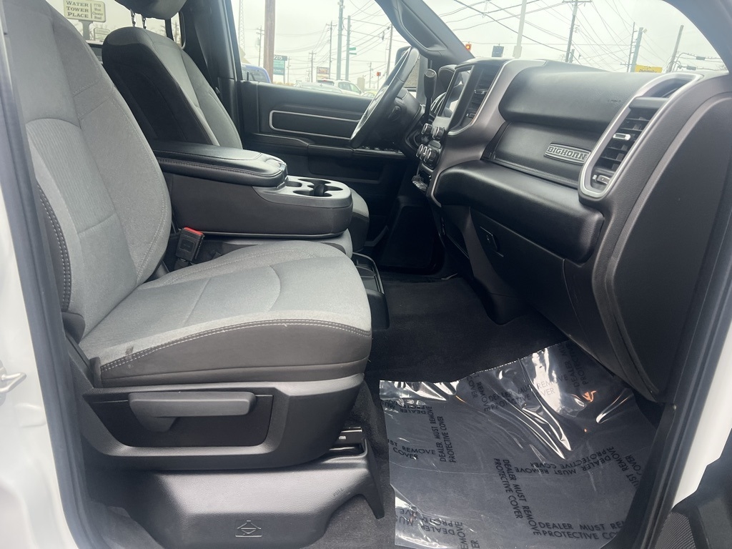 RAM 2500 Big Horn Crew Cab 4WD 2024