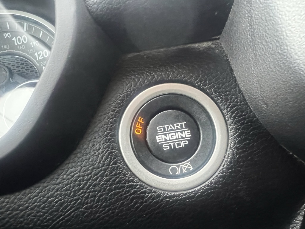 RAM 2500 Big Horn Crew Cab 4WD 2024