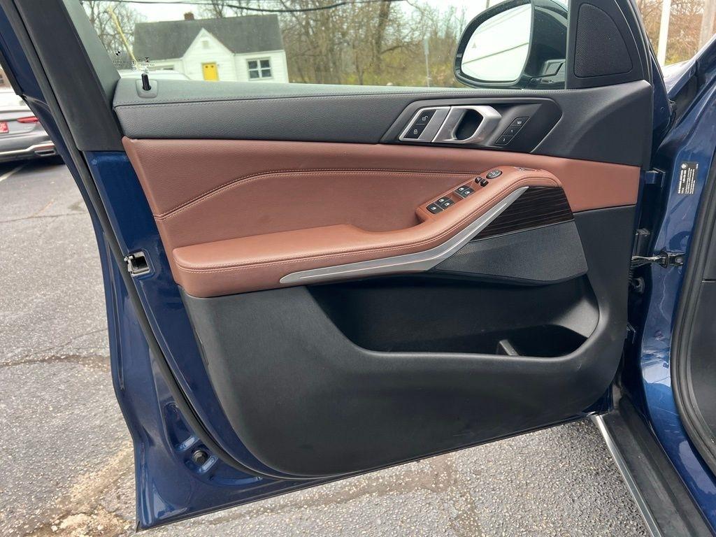 2020 BMW X5 40i - Photo 11