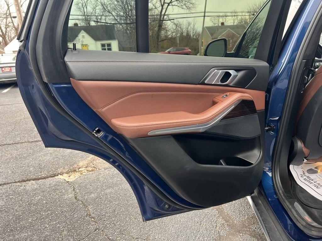 2020 BMW X5 40i - Photo 26