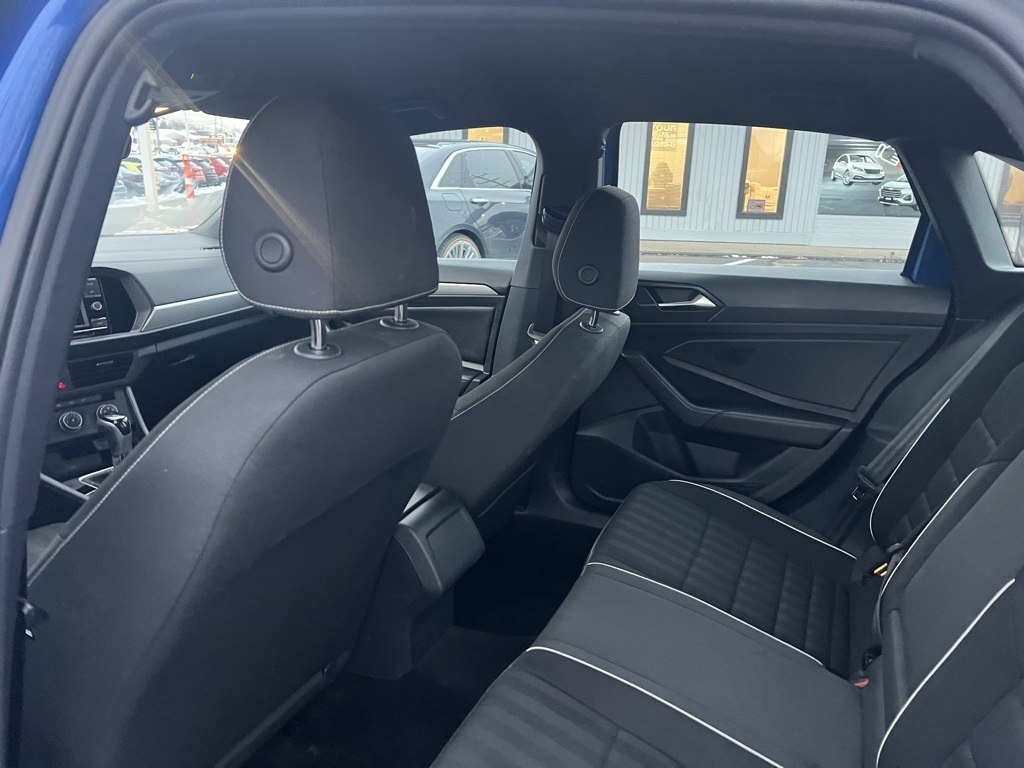 Volkswagen Jetta Sport 2023