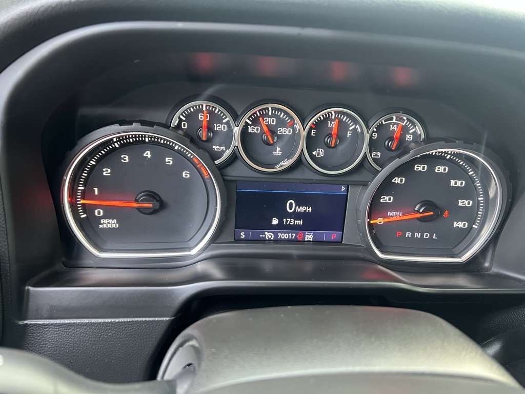 Chevrolet Silverado 1500 Custom Trail Boss Crew Cab Long Box 4WD 2021