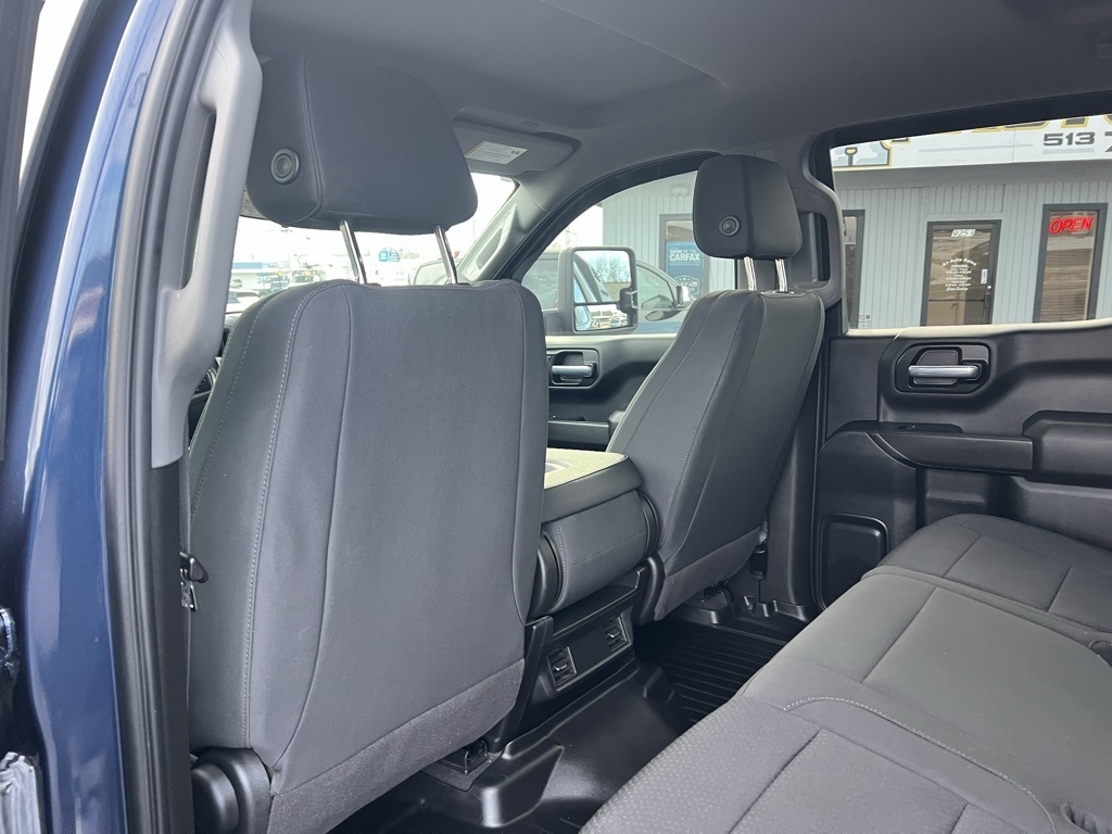 Chevrolet Silverado 1500 Custom Trail Boss Crew Cab Long Box 4WD 2021