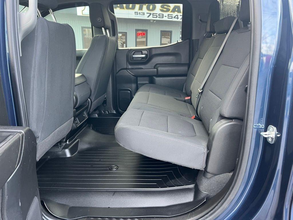 Chevrolet Silverado 1500 Custom Trail Boss Crew Cab Long Box 4WD 2021