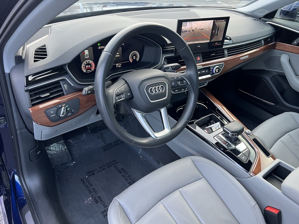 Audi A4 Premium Plus 40 TFSI quattro 2022