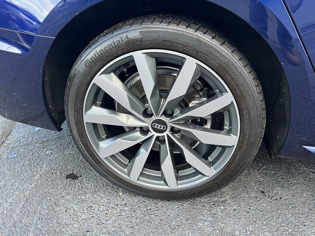 Audi A4 Premium Plus 40 TFSI quattro 2022