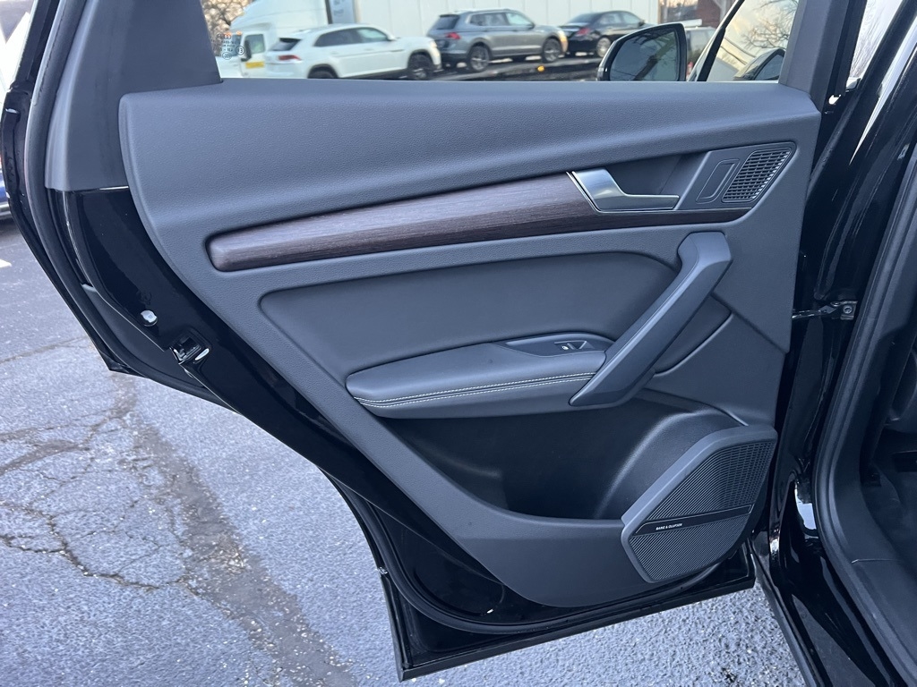 Audi Q5 2.0T Premium Plus quattro 2023