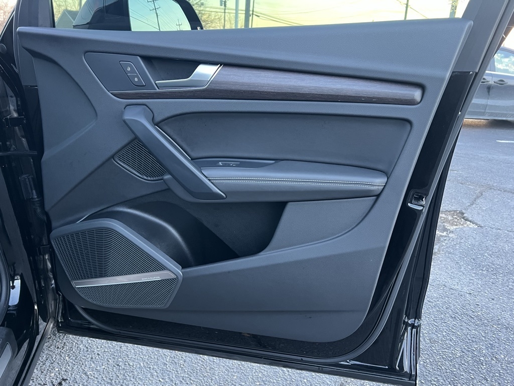 Audi Q5 2.0T Premium Plus quattro 2023