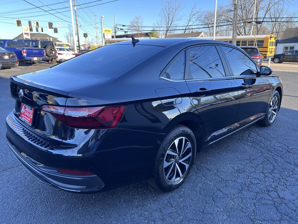 Volkswagen Jetta S 2024