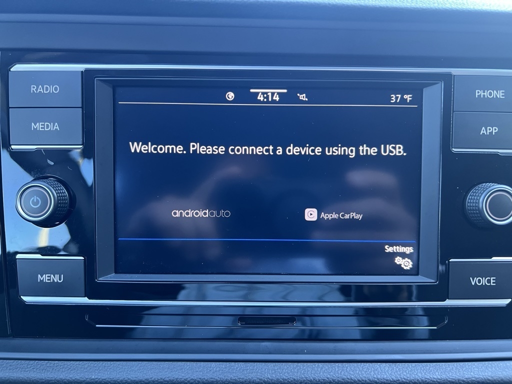 Volkswagen Jetta S 2024