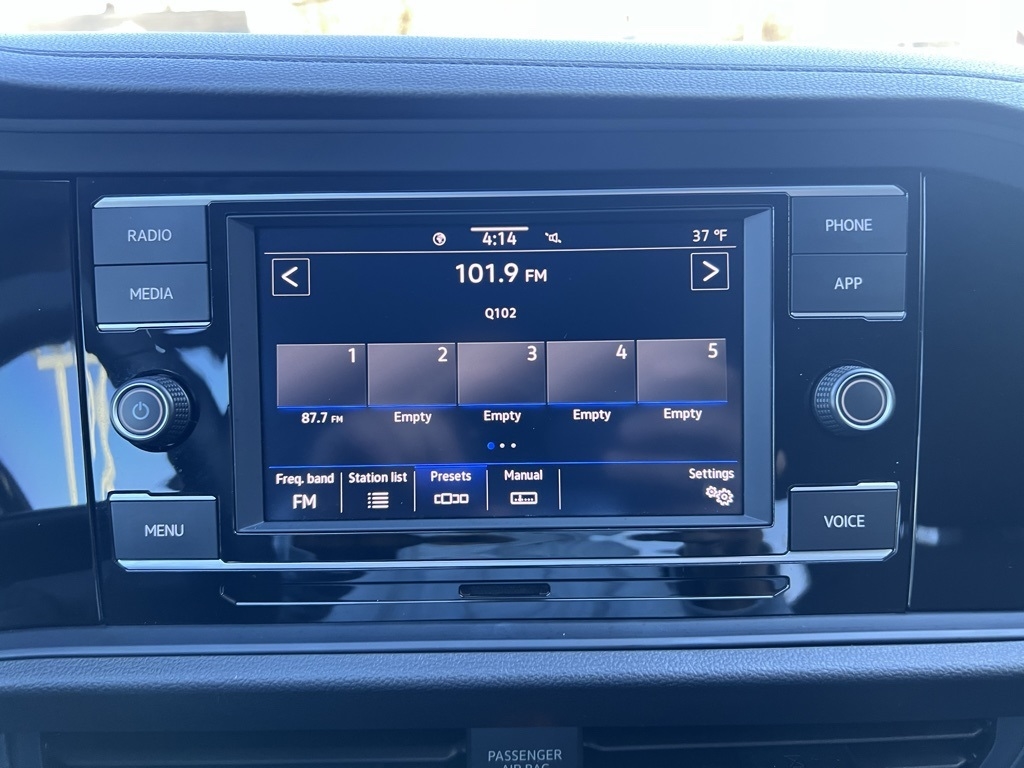 Volkswagen Jetta S 2024