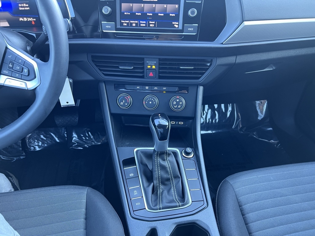 Volkswagen Jetta S 2024