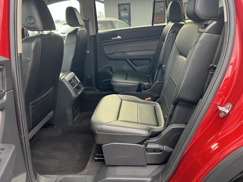 Volkswagen Atlas SE w/Technology 4MOTION 2021