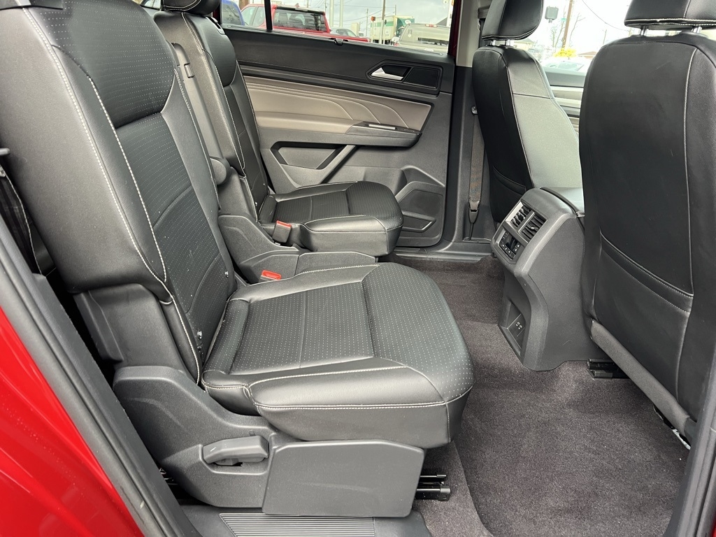 Volkswagen Atlas SE w/Technology 4MOTION 2021