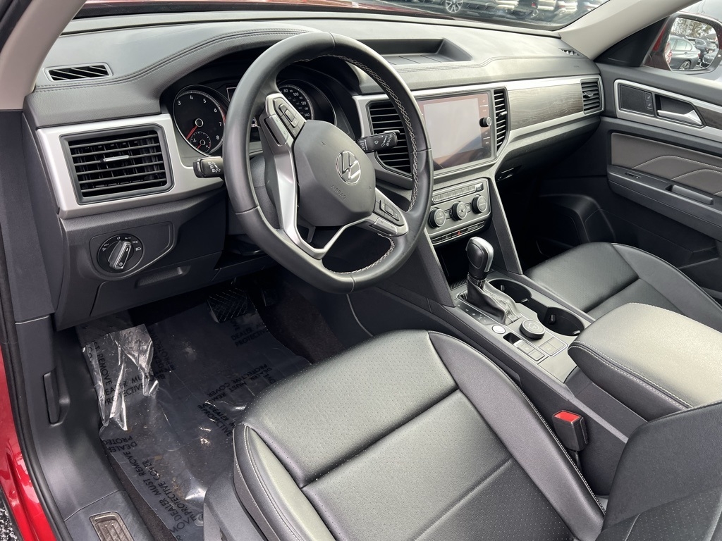 Volkswagen Atlas SE w/Technology 4MOTION 2021