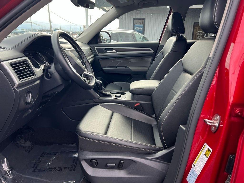 Volkswagen Atlas SE w/Technology 4MOTION 2021