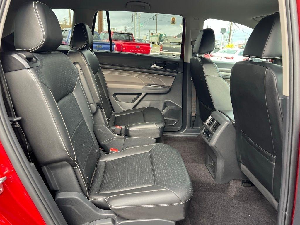 Volkswagen Atlas SE w/Technology 4MOTION 2021