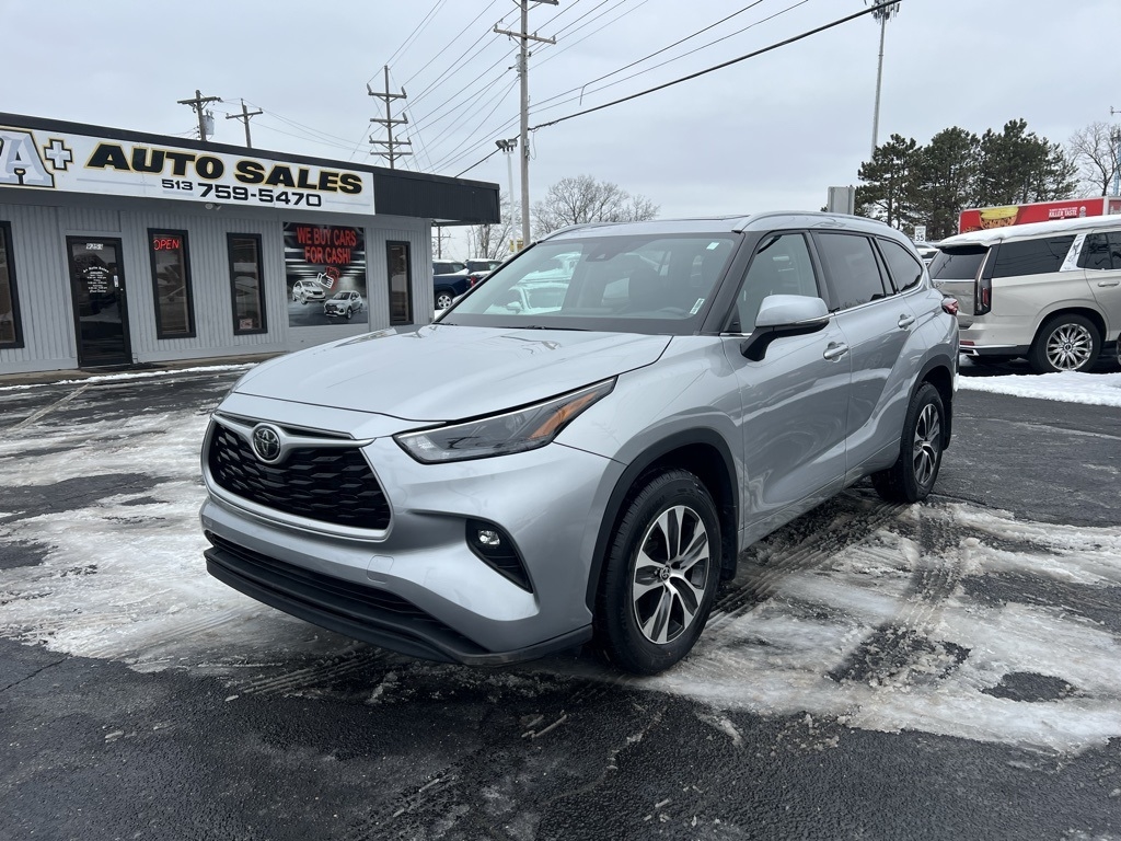 Toyota Highlander XLE Nav AWD V6 2022