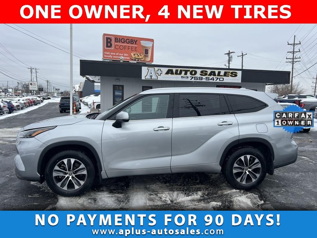 2022 Toyota Highlander XLE Nav AWD V6