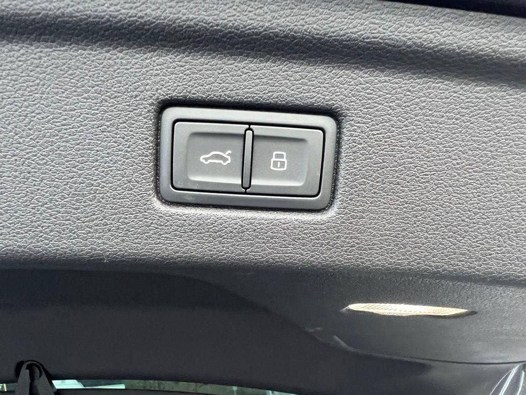 Audi S5 Premium Plus Hatchback quattro 2023